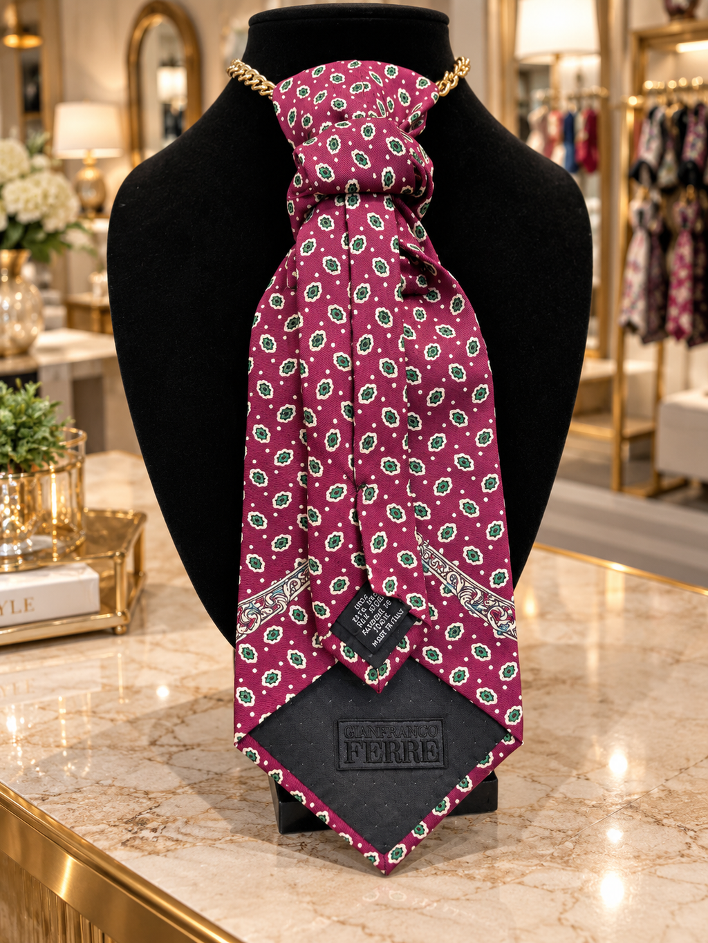 Gianfranco Ferre tie “Ferre Envy”