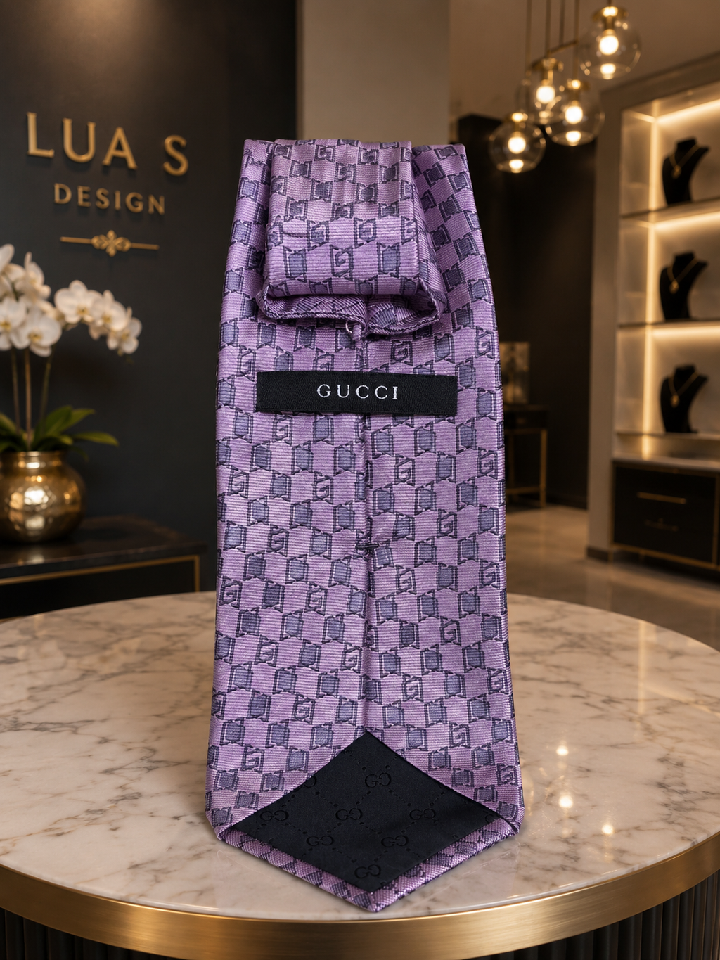 Gucci “Florentine Grace”